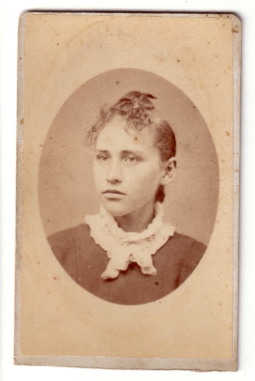 Sanders - Fryher Photo - carte-de-visite - unknown woman before 1900